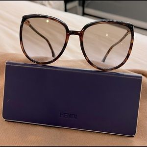 Fendi sunglasses brand new